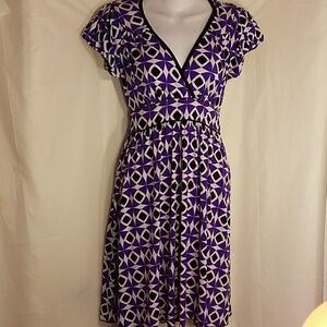 Gorgeous vneck summer flowy dress size Small